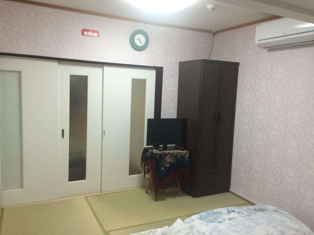 Guesthouse Siam Oszaka Kültér fotó
